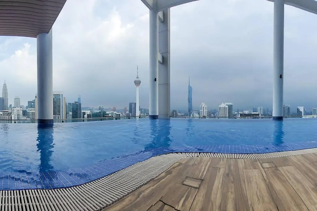 Col137A Modern Balcony Klcc View & Infinity Pool Lejlighed Kuala Lumpur